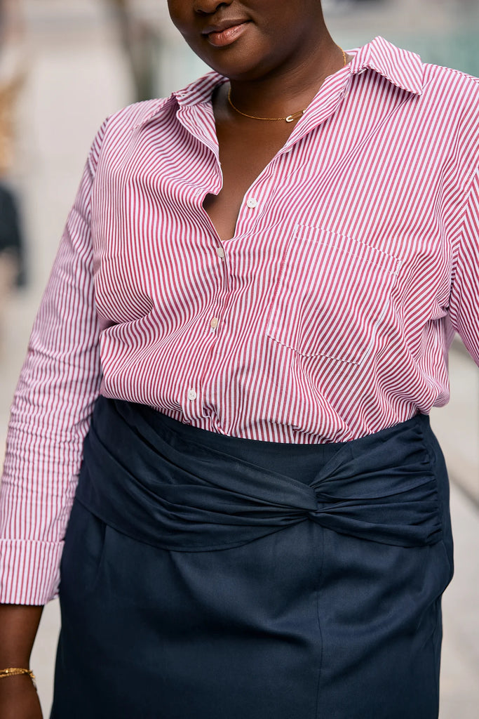 KS Vestiaire intemporel chemise pour femme à rayures roses et boutons blancs