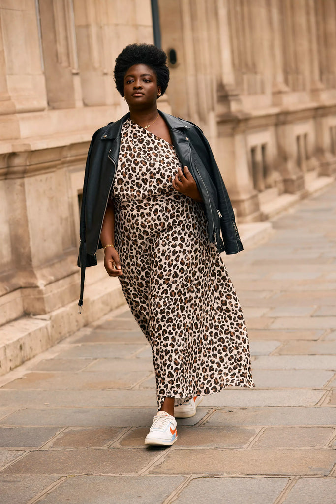 KS Vestiaire intemporel avec quoi porter une jupe longue fluide idée de look