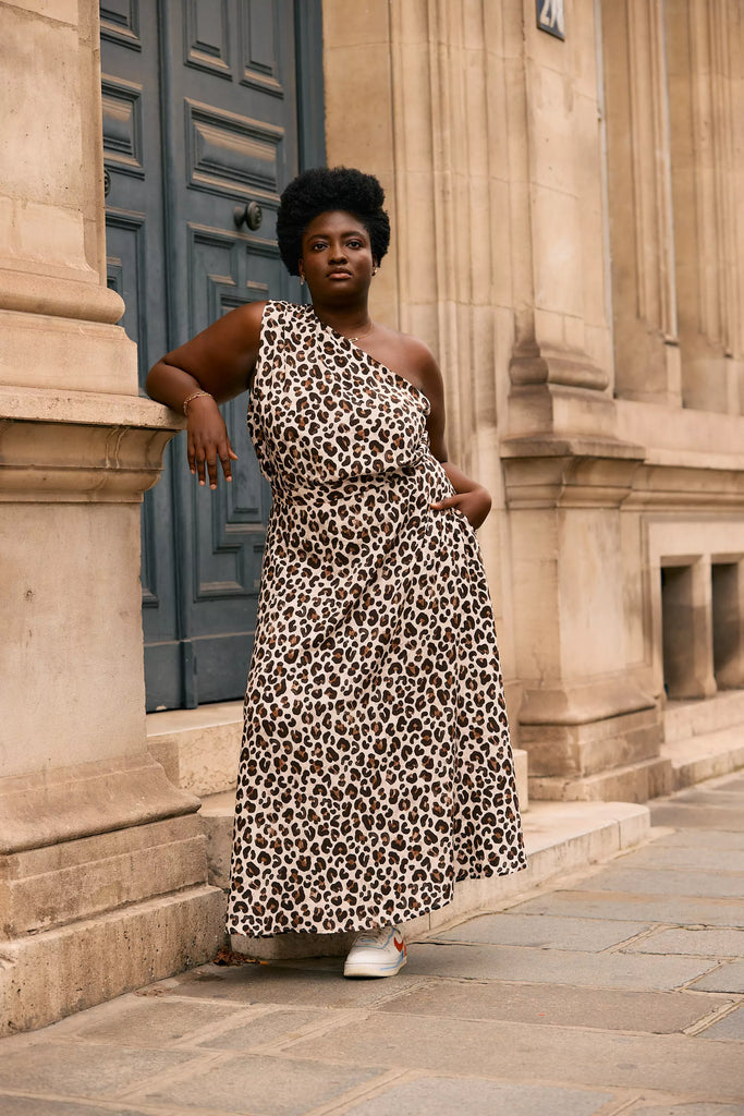 KS Vestiaire intemporel look avec jupe longue en viscose léopard